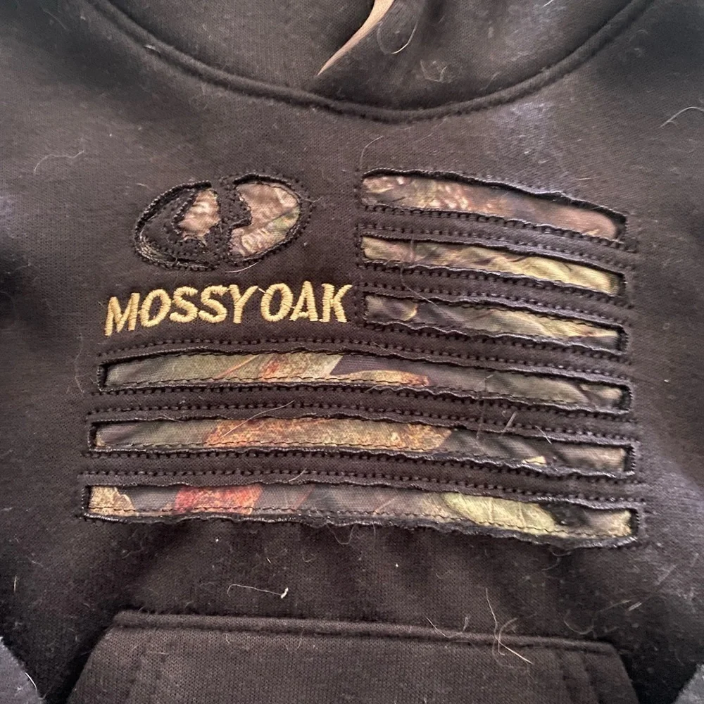 Mossy Oak Black Sweatshirt Cozy Hoodie Casual Style